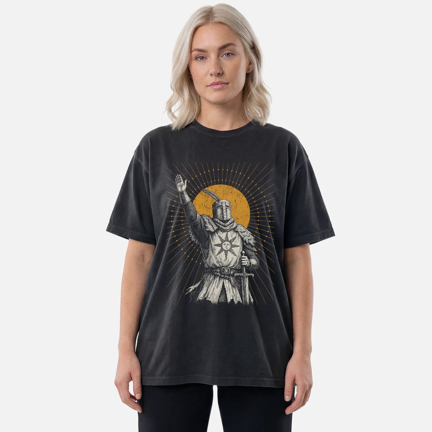 Praise The Sun Tee – Sun Warrior Knight Dark Fantasy Gaming Shirt - Comfort Colors