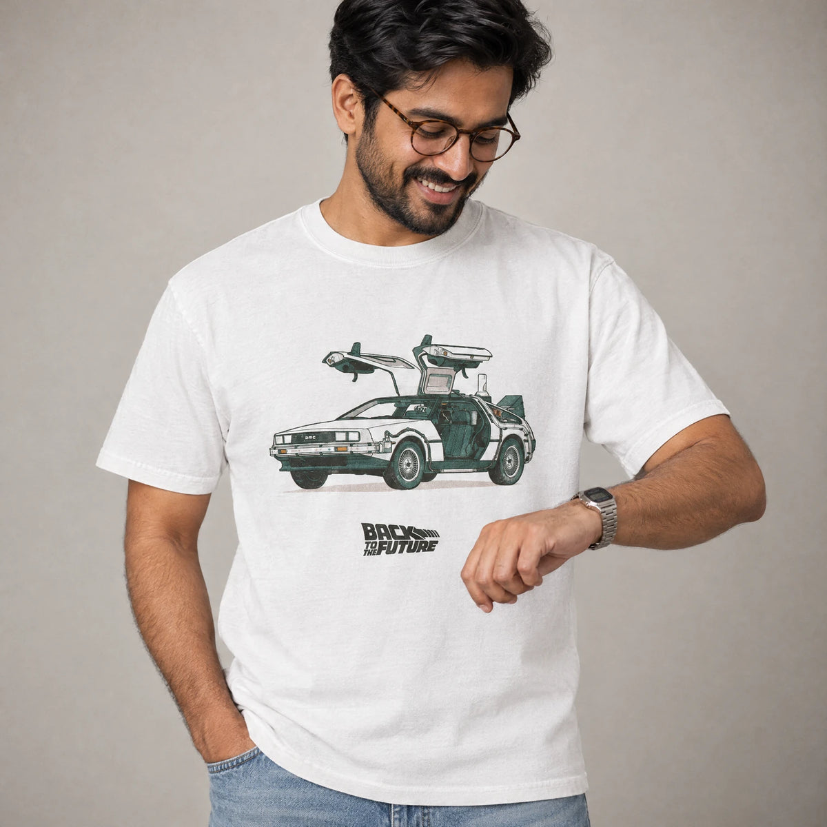 Time machine 80s gullwing car tee on a model, white